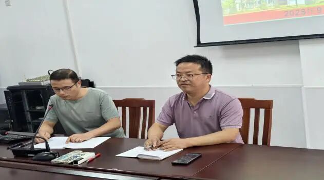 筑牢校車安全防線 守護學生平安出行——樓王初中開展校車安全教育活動