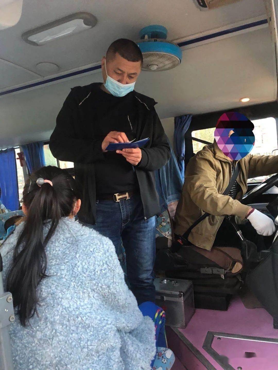 新疆：石河子強(qiáng)化校車安全管理！