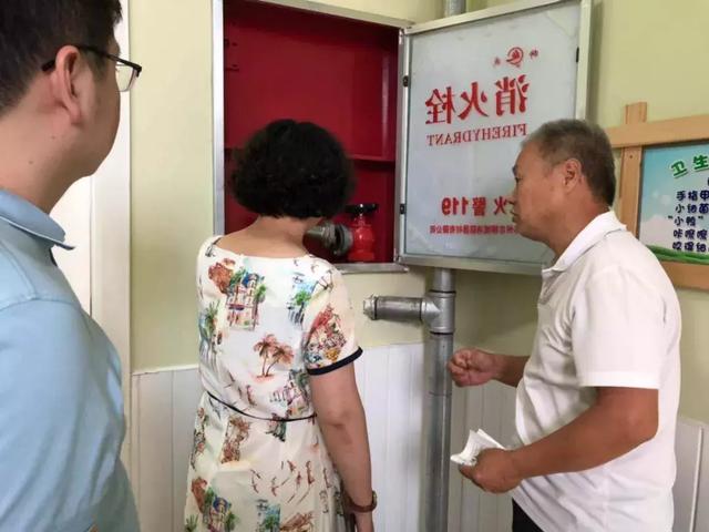 愛(ài)的護(hù)航：開(kāi)封市教育系統(tǒng)幼兒園開(kāi)學(xué)前后勤保障工作