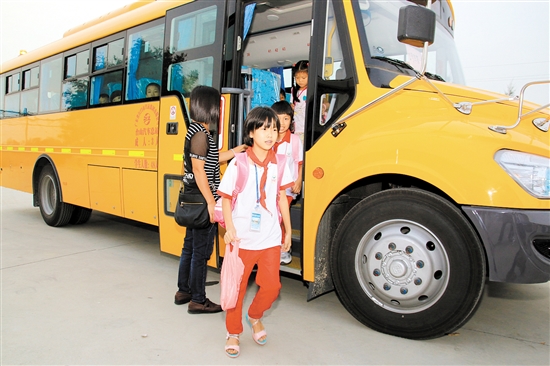 每年投入營運費用達1710多萬元校車服務臺山經驗在全省推廣 中國財經界 www.qbjrxs.com